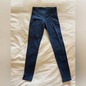 Athleta Pixy Drifter XS full length leggings